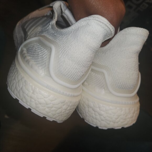 Mens Adidas Ultra Boost - Picture 4 of 6